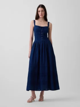 Abito lungo a corsetto con allacciatura