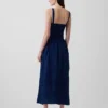 Abito lungo a corsetto con allacciatura