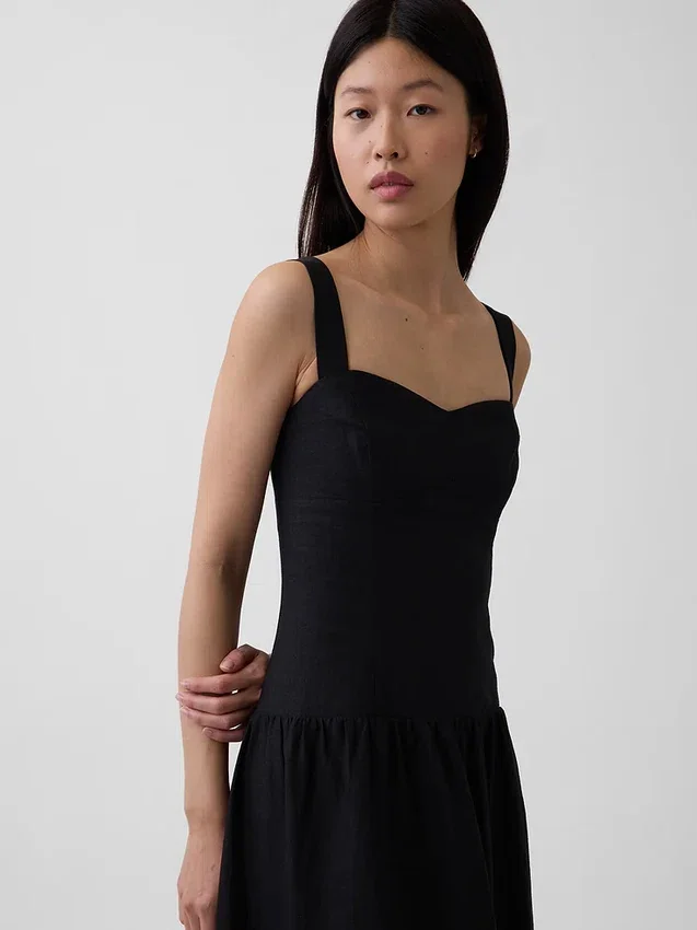 Abito lungo a corsetto con vita bassa in misto lino
