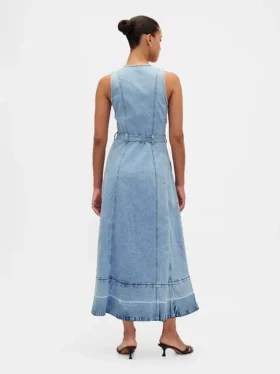 Abito lungo in denim con cintura da annodare e abbottonatura frontale