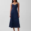 Abito lungo in denim con cuciture a corsetto