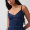 Abito lungo in denim con cuciture a corsetto
