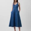 Abito lungo in denim con scollo rotondo