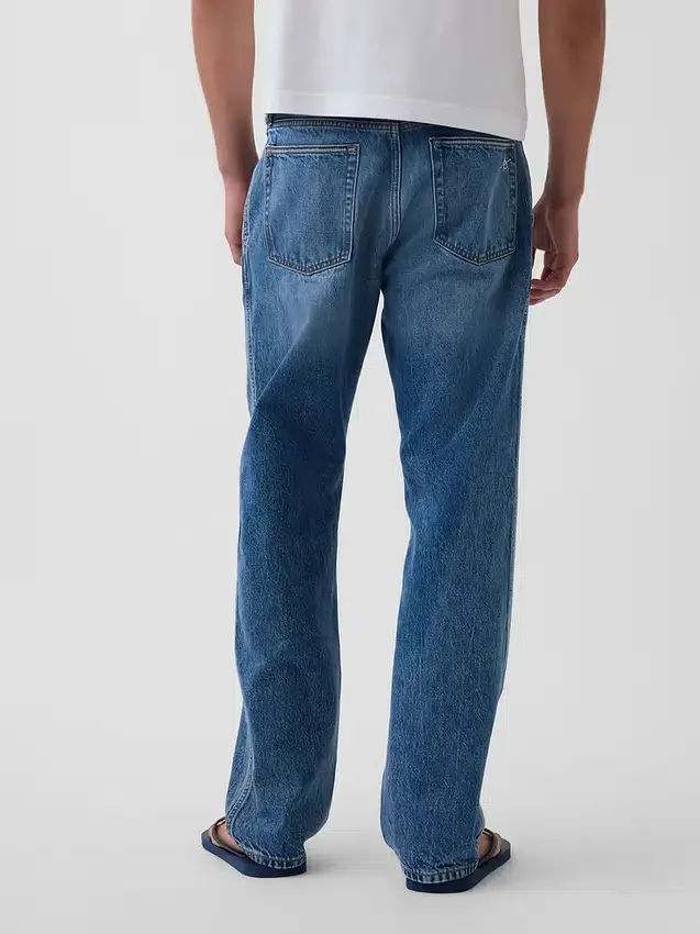 Acquista i jeans blu a gamba dritta dal taglio rilassato