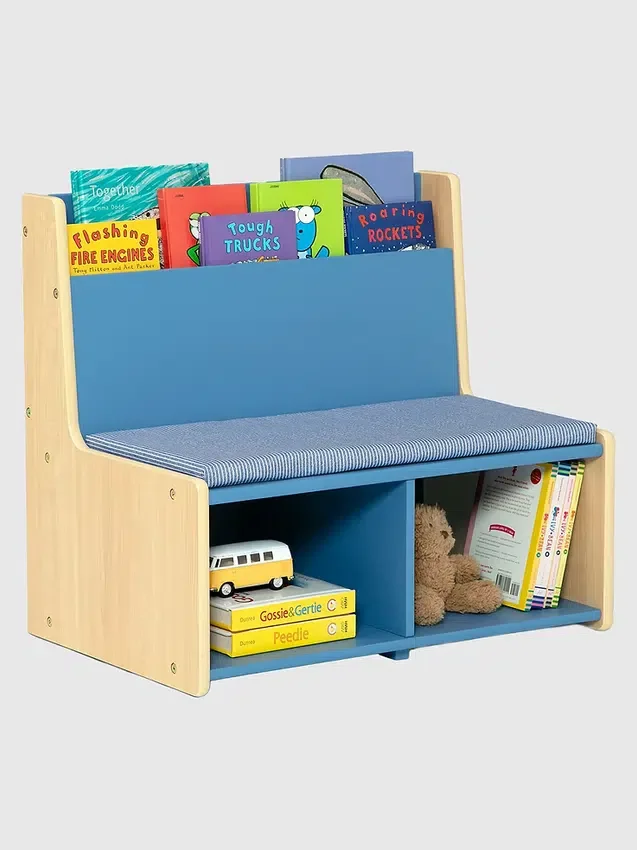 Angolo lettura per bambini con panca imbottita