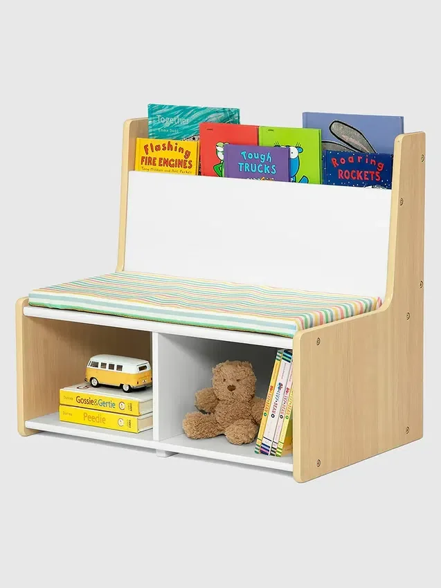 Angolo lettura per bambini con panca imbottita