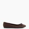 Ballerine in pelle scamosciata vegana