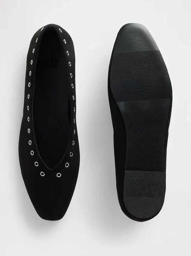 Ballerine in pelle scamosciata vegana