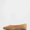 Ballerine in pelle scamosciata vegana