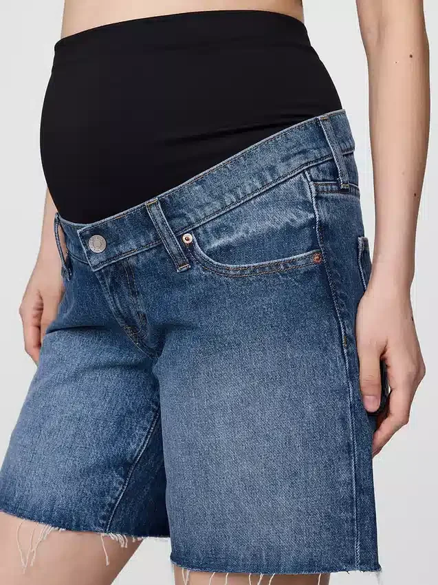 Bermuda premaman in denim a pannello intero da 7"