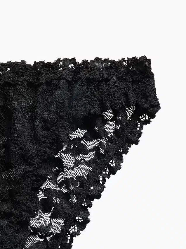 Bikini cheeky in pizzo