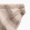 Bikini in morbidissimo cotone biologico elasticizzato con bordi in pizzo