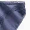 Bikini in morbidissimo cotone biologico elasticizzato con bordi in pizzo