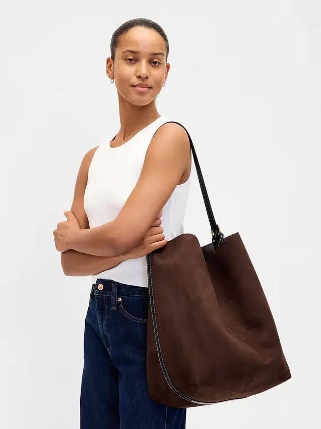 Borsa a secchiello in pelle scamosciata vegana