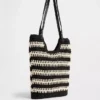 Borsa tote all’uncinetto