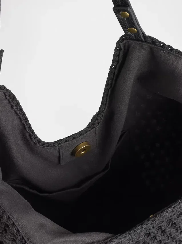 Borsa tote all’uncinetto
