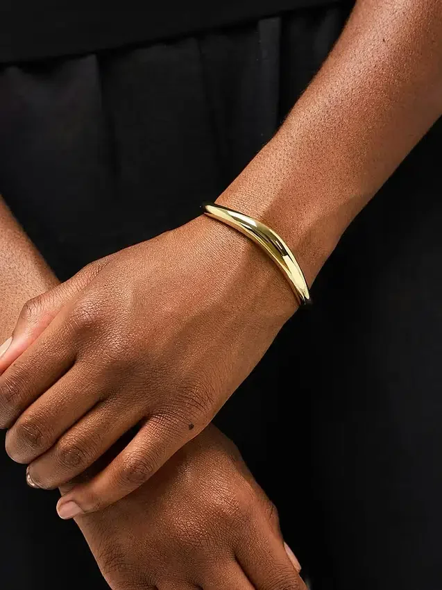 Bracciale rigido in oro Ana Luisa Talia