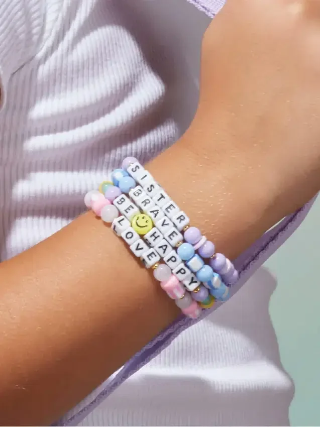 Braccialetto per bambini del progetto "Little Words"
