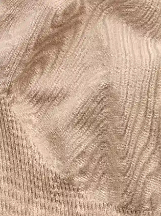 Bralette senza cuciture con scollo profondo