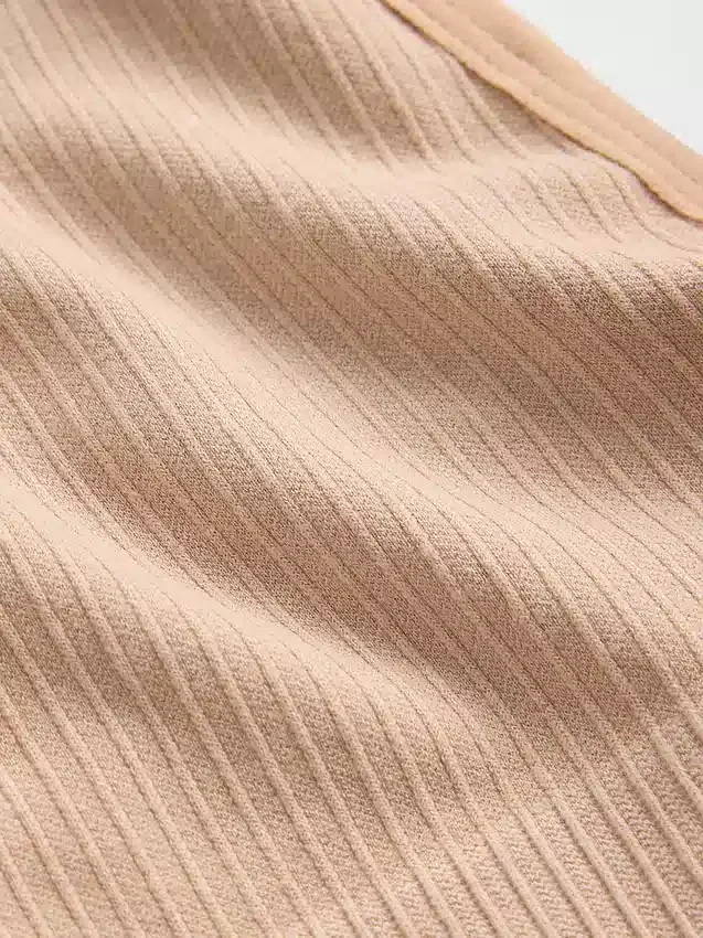 Bralette triangolare a costine senza cuciture