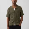 Camicia a maglia all’uncinetto con motivo a spina di pesce