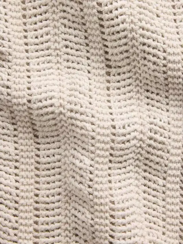 Camicia a maglia all’uncinetto con motivo a spina di pesce