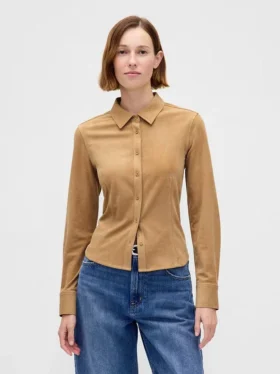 Camicia aderente in pelle scamosciata vegana