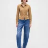 Camicia aderente in pelle scamosciata vegana