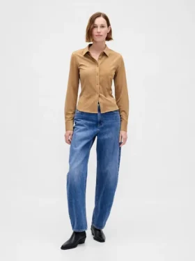 Camicia aderente in pelle scamosciata vegana