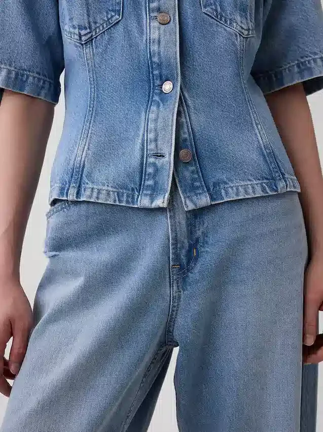Camicia con tasche in denim ultra morbido