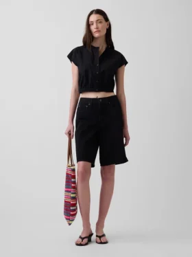 Camicia corta in popeline con maniche ad aletta