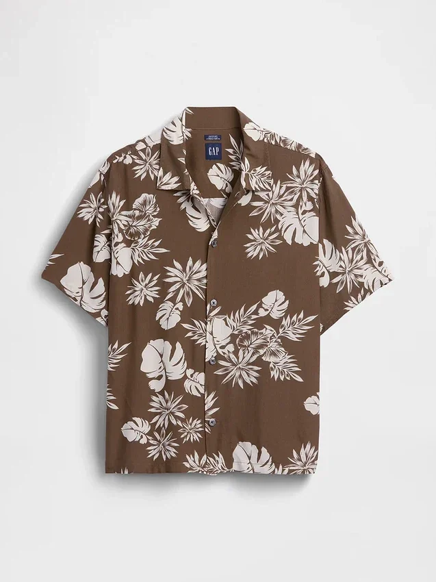 Camicia dal taglio comodo con colletto camp
