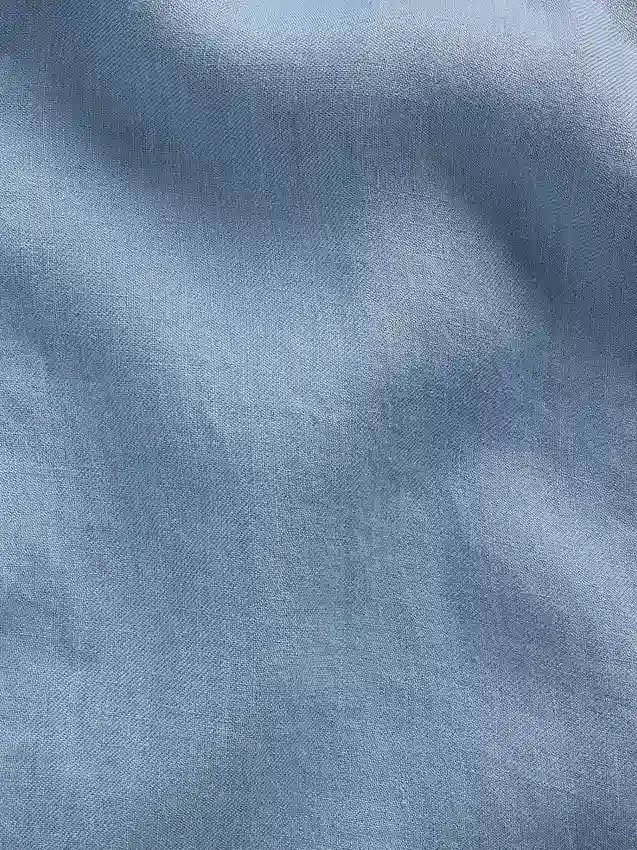 Camicia dal taglio morbido in 100% lino