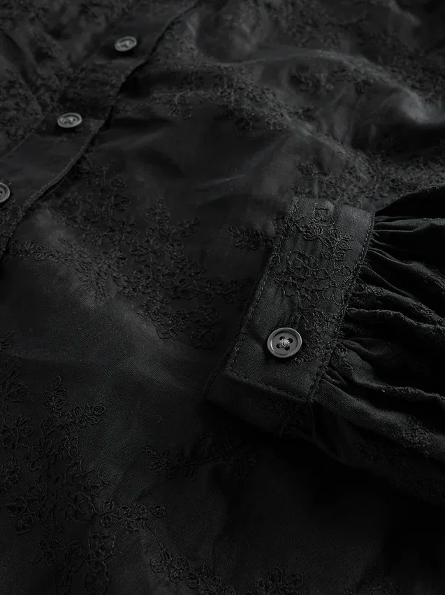 Camicia floreale in voile trasparente