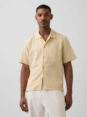 Camicia in cotone dobby dalla linea morbida con orlo dritto