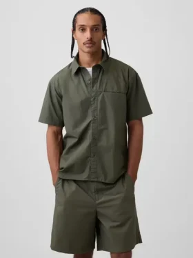 Camicia in popeline dalla vestibilità comoda