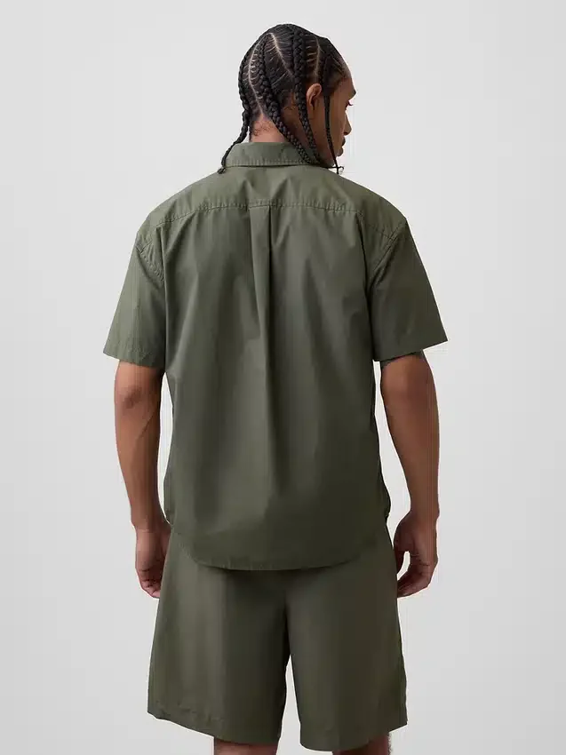 Camicia in popeline dalla vestibilità comoda