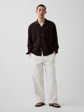 Camicia in seersucker dalla vestibilità comoda con orlo dritto