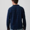Camicia in seersucker dalla vestibilità comoda con orlo dritto