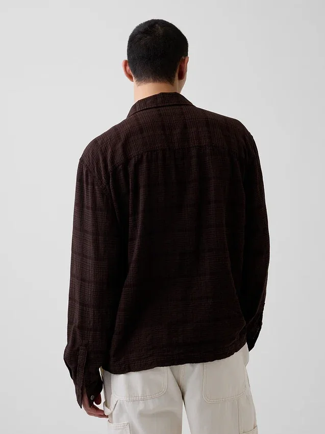 Camicia in seersucker dalla vestibilità comoda con orlo dritto