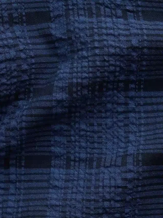 Camicia in seersucker dalla vestibilità comoda con orlo dritto