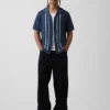 Camicia-maglione a righe con colletto Camp