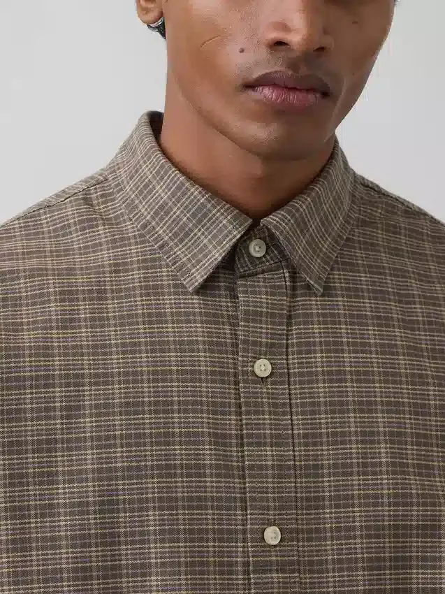 Camicia Oxford dal taglio rilassato e orlo dritto