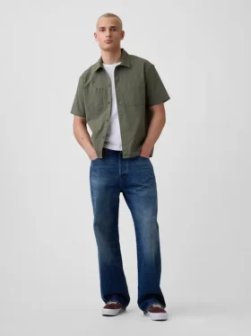 Camicia utility dalla linea morbida con orlo dritto