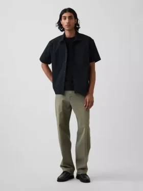 Camicia utility dalla linea morbida con orlo dritto