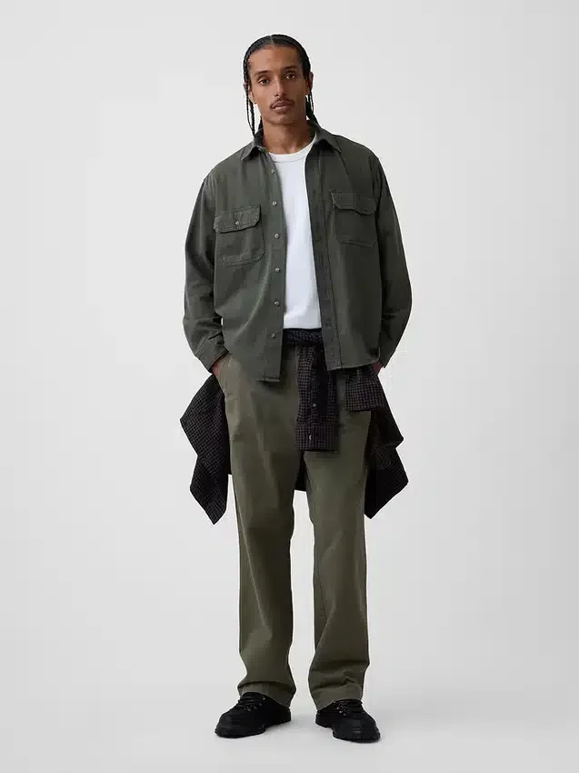 Camicia utility in denim ultra morbido dal taglio rilassato