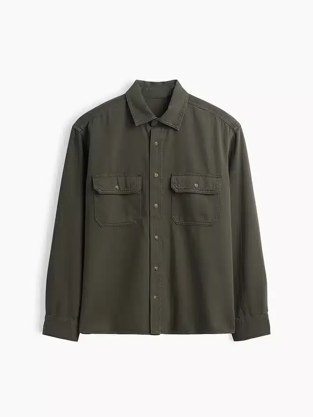 Camicia utility in denim ultra morbido dal taglio rilassato