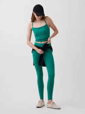 Canotta corta GapFit Smooth con dorso a vogatore