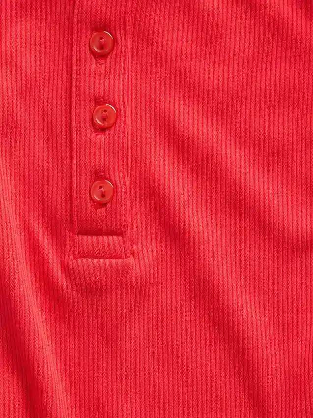 Canotta da pigiama Henley in pizzo a coste sottili
