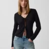 Cardigan con chiusura frontale annodata in misto lino